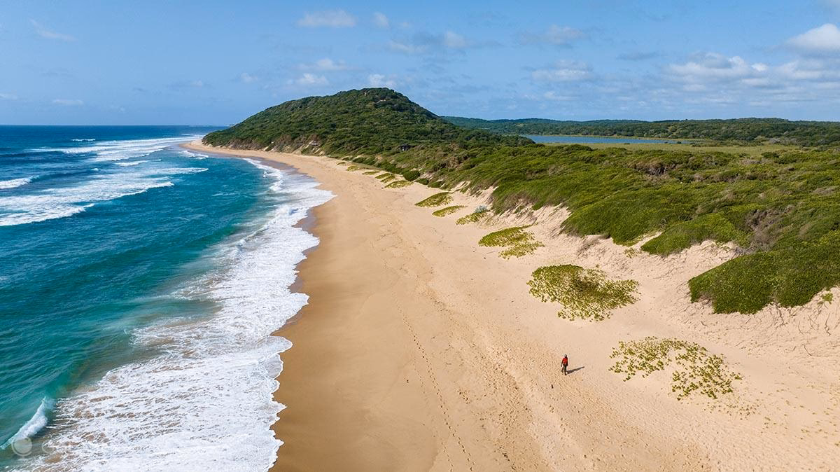What are the ports and harbours in Mozambique?