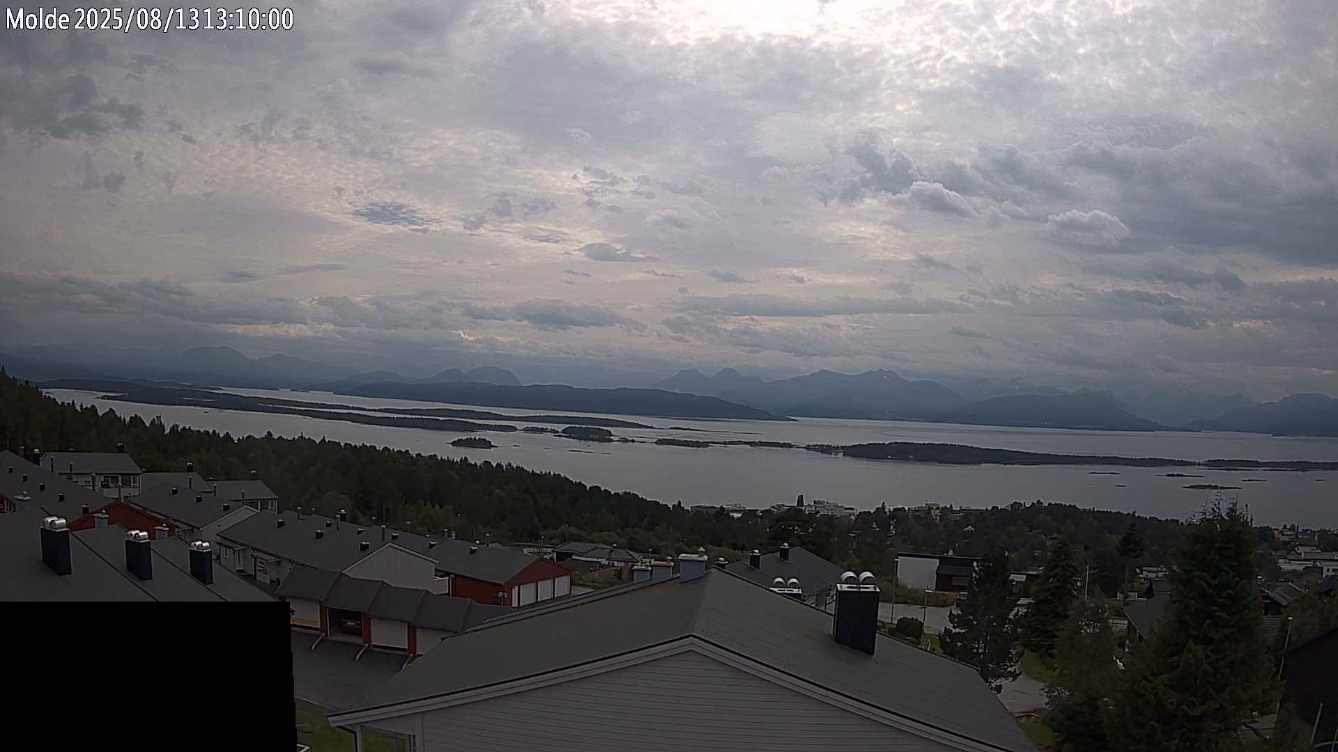 What is a webcam Molde harbour?