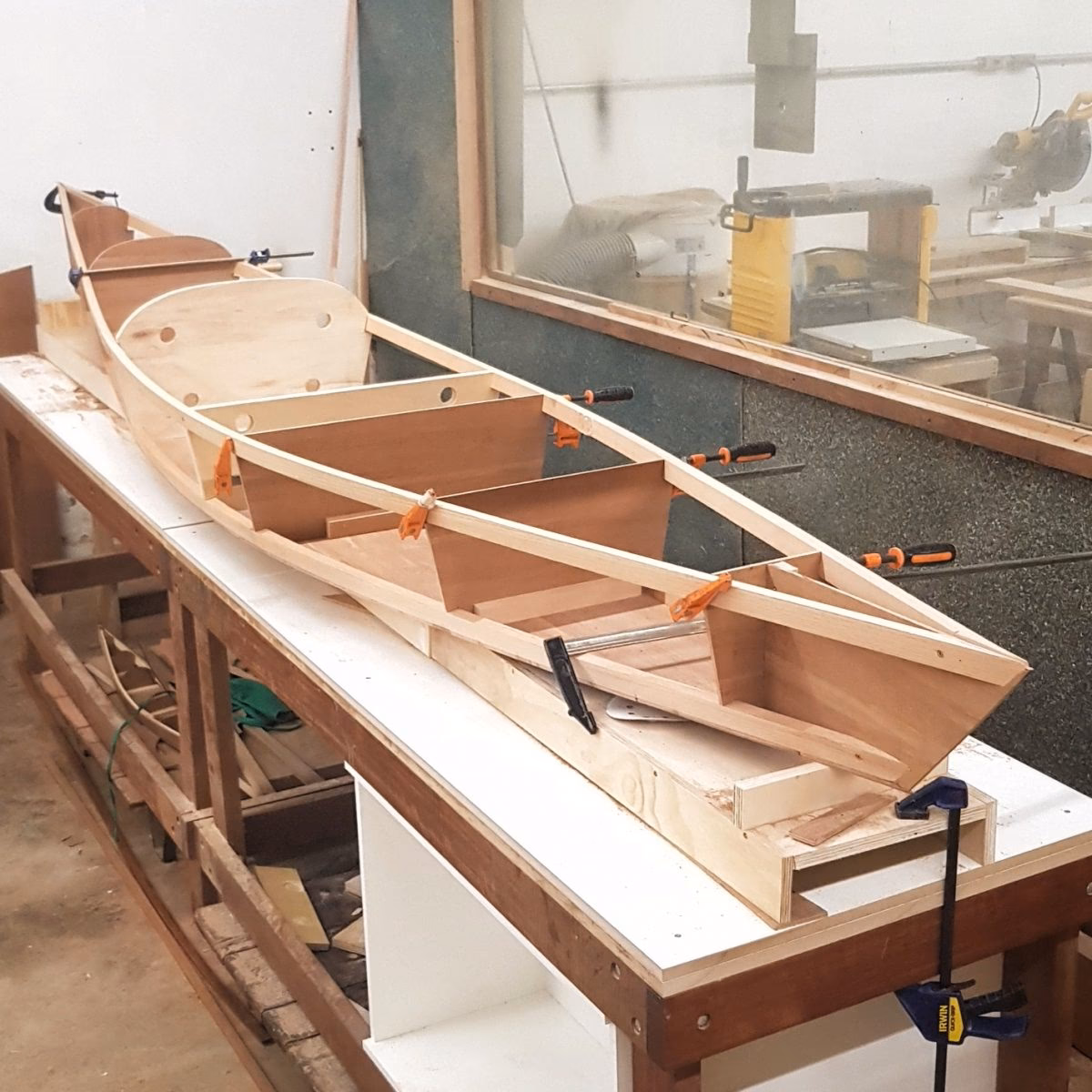 Can you build a small wooden boat yourself?